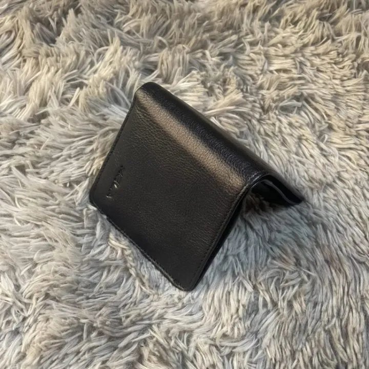 Simple Mini Stylist Wallet (black) - Image 4
